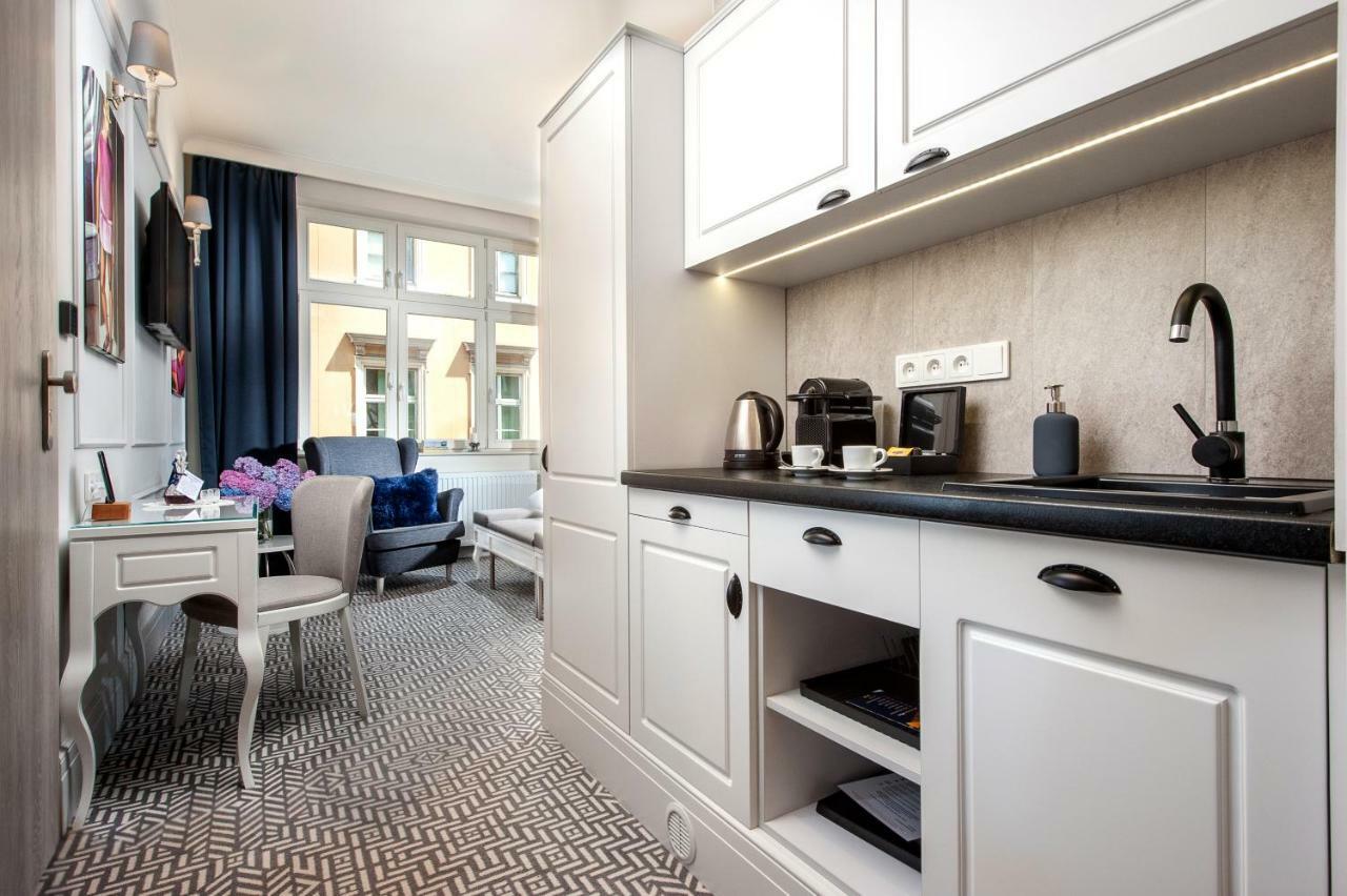 Amber Design Aparthotel