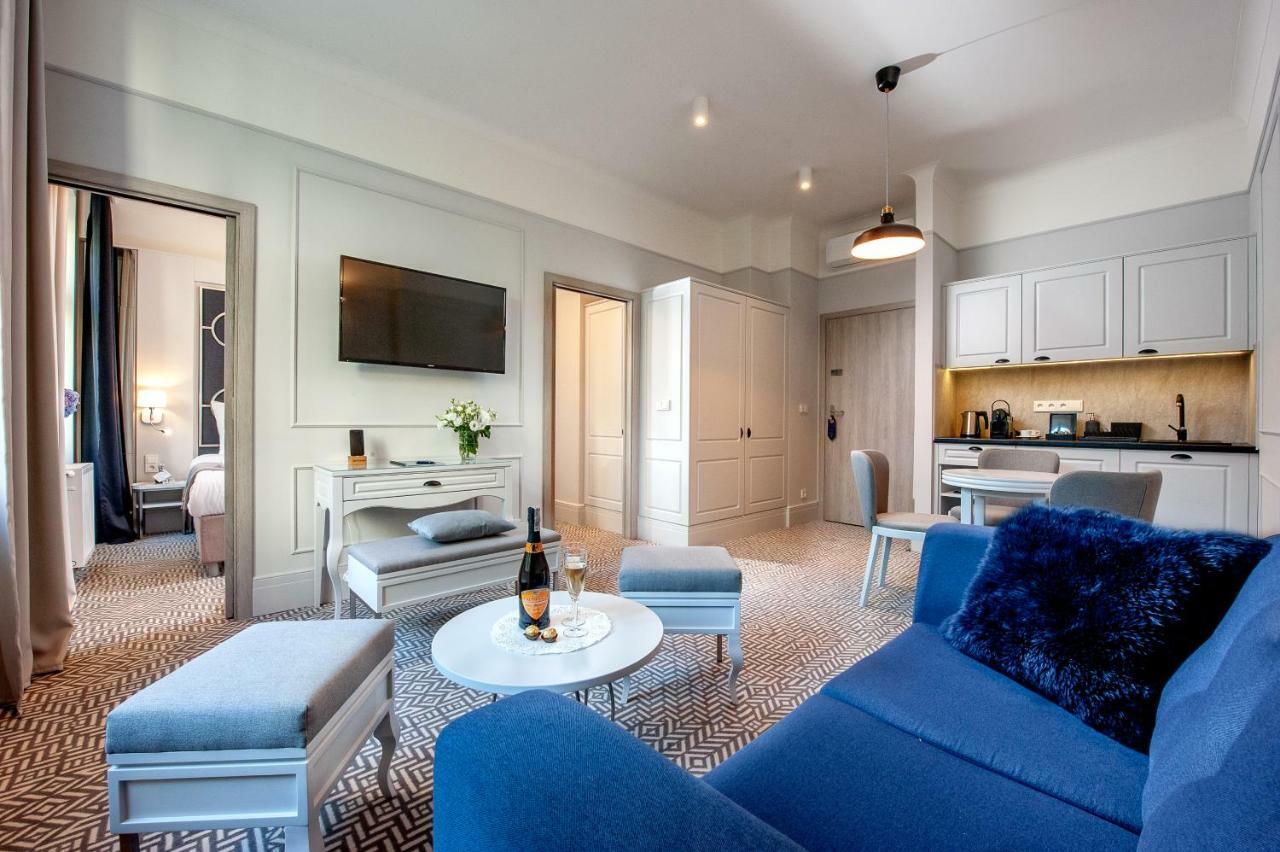 Aparthotel Amber Design 4*