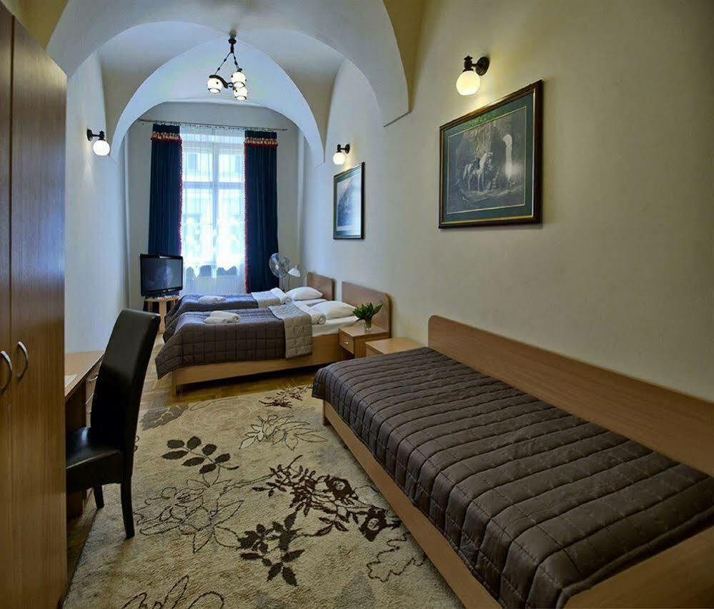 Mikolaj Hotel