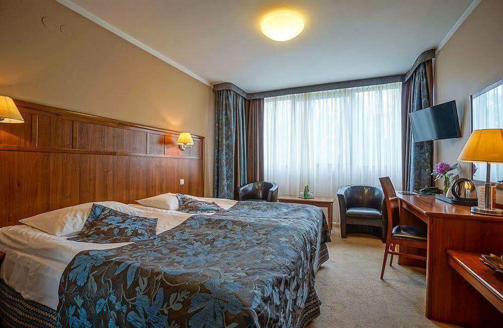Hotel Farmona Business & Spa 3*