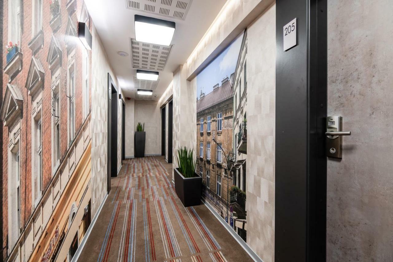 Perfect Hotel 4*
