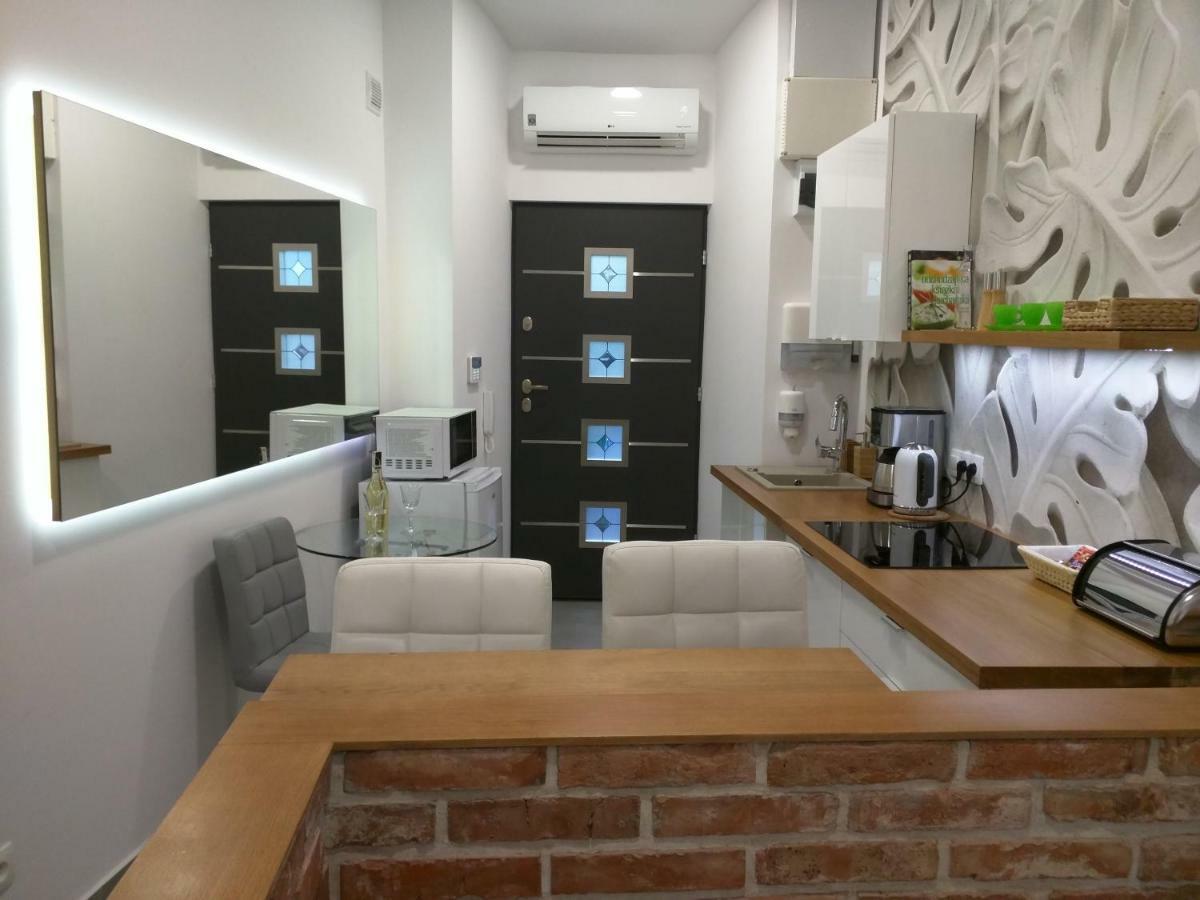 Starowislna Apartment *
