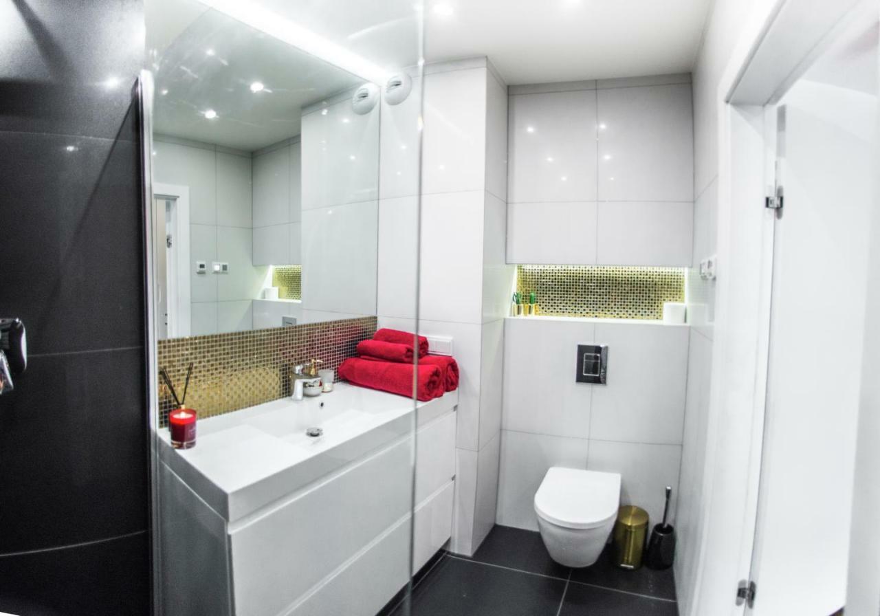 Galaxy Garden Cracow- Shopping Mall 1min, Underground Parking, Family Friendly, City Center * Krakow