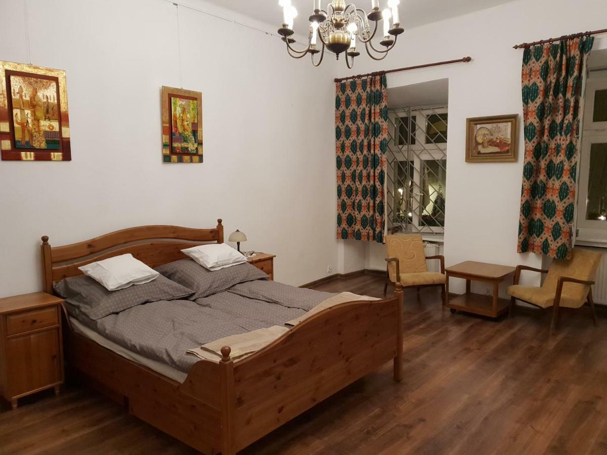 Apartament Bracka 13 *