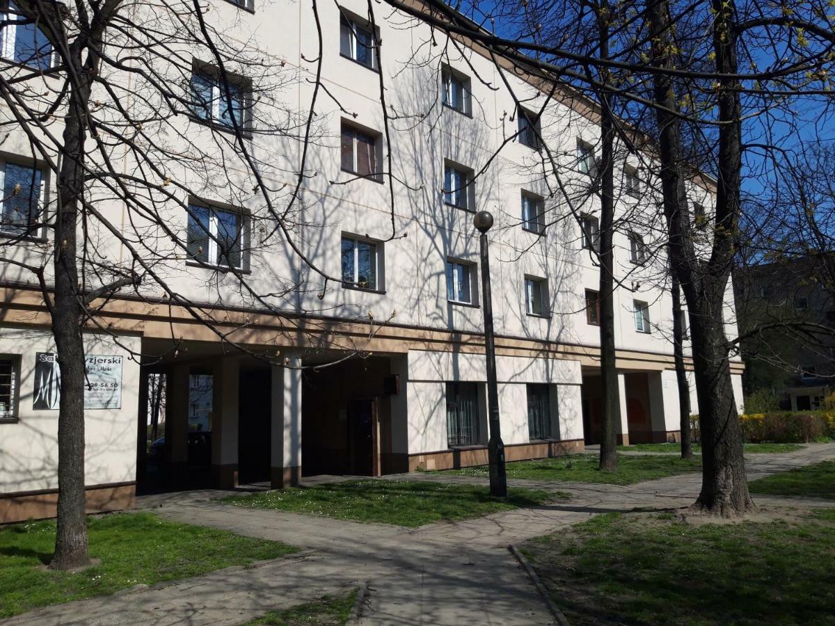 Charming Old Town & Jewish District, Quiet Neighborhood Apartment