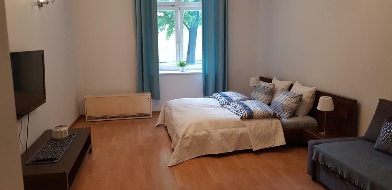 Apartment Bernardynska 8