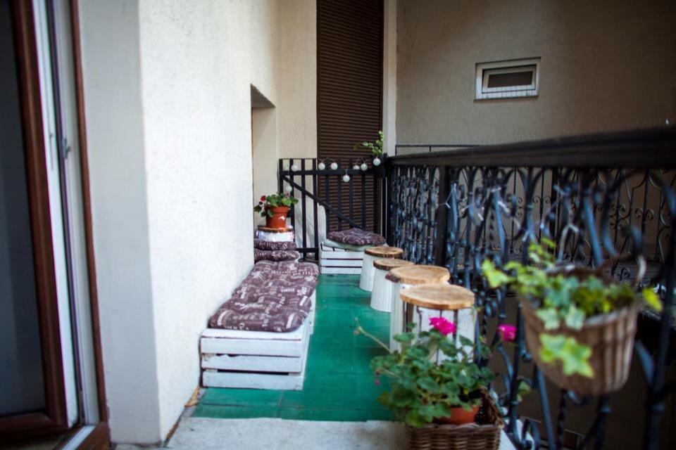 Centrum Sabot Hostel *