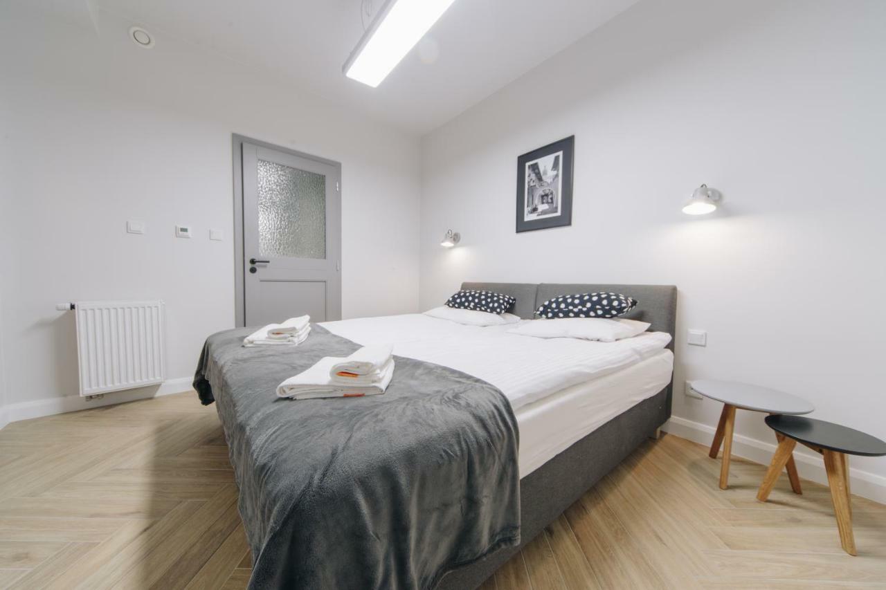 M5 Main Square Stylish One Bedroom Apartment Krakow