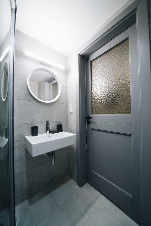 Appartement M7 Main Square With Free Parking Friends Escape