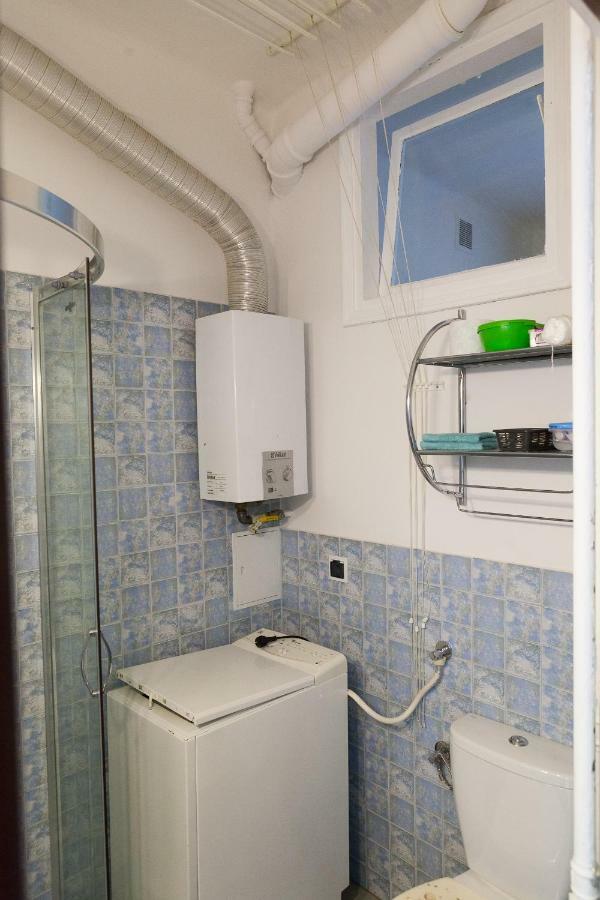 Charming Old Town & Jewish District, Quiet Neighborhood Apartment Krakau