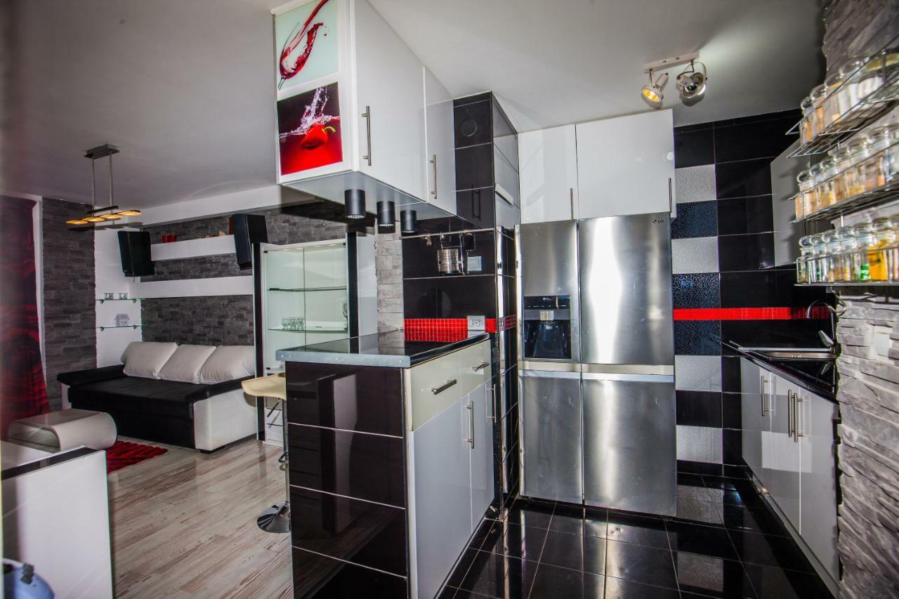 Apartament Czyzyny - Jacuzzi - Arena- Expo - Muzeum Lotnictwa - Park Wodny Apartment *