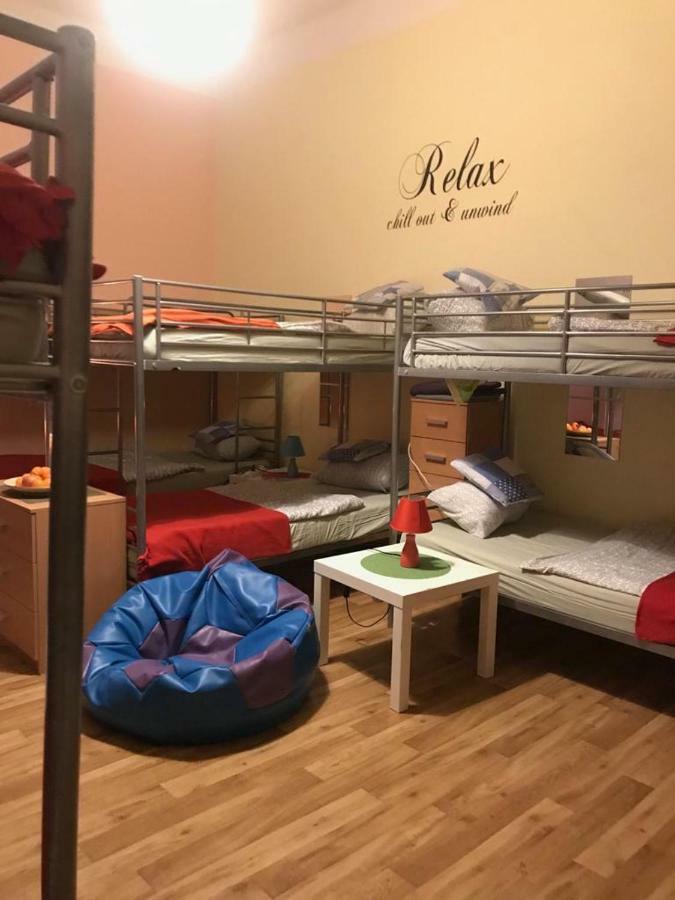 Hostel Centrum Sabot *