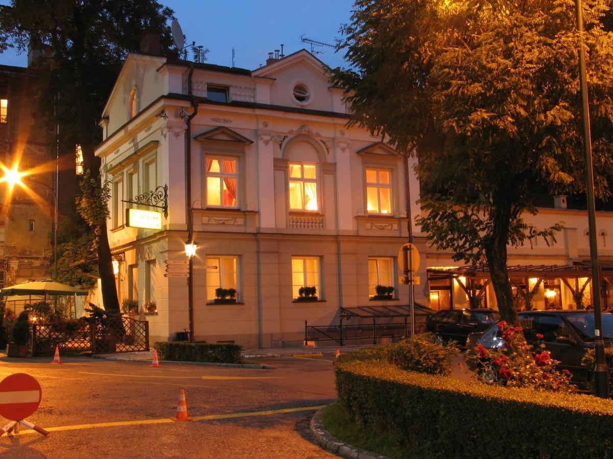 Dom Pugetow * Krakow