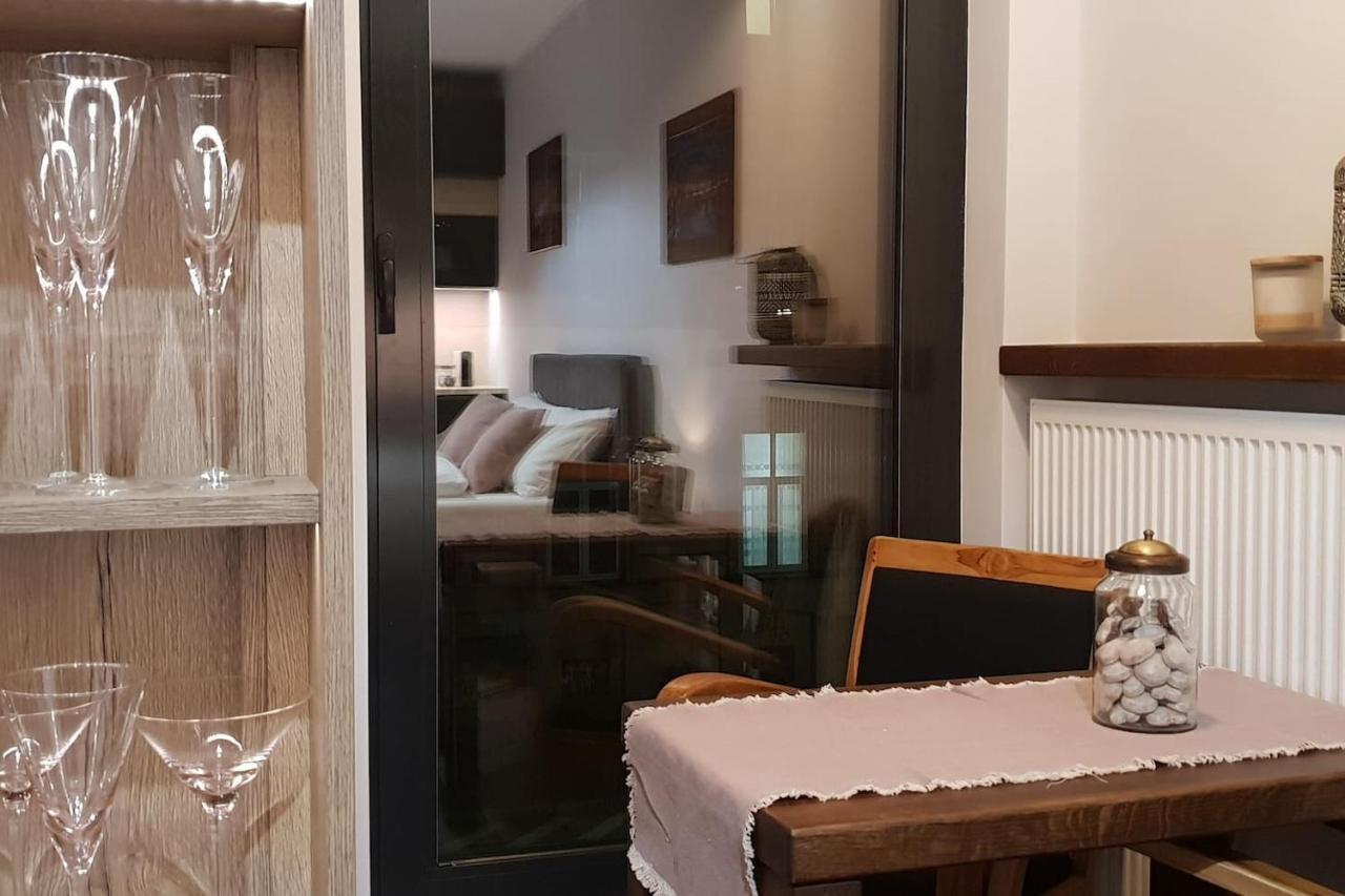 Boutique 108 - Old City, Luxury Apt. With A Garage *
