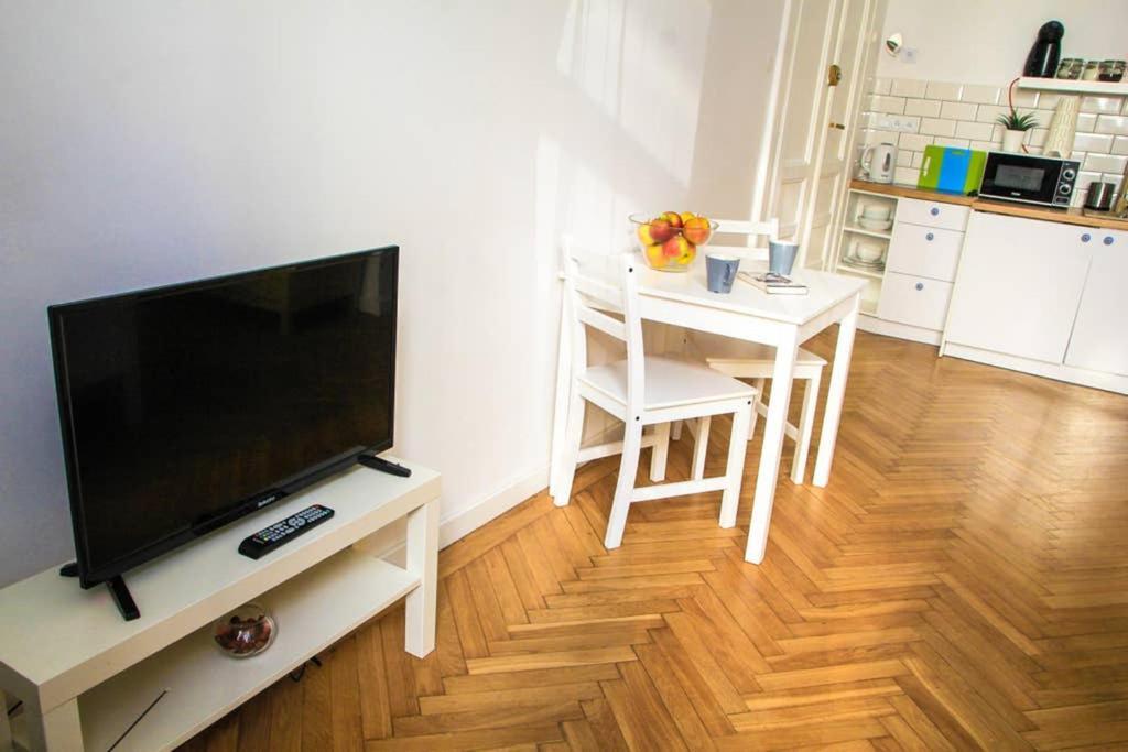 Corner 3 I Old Town I Apartment