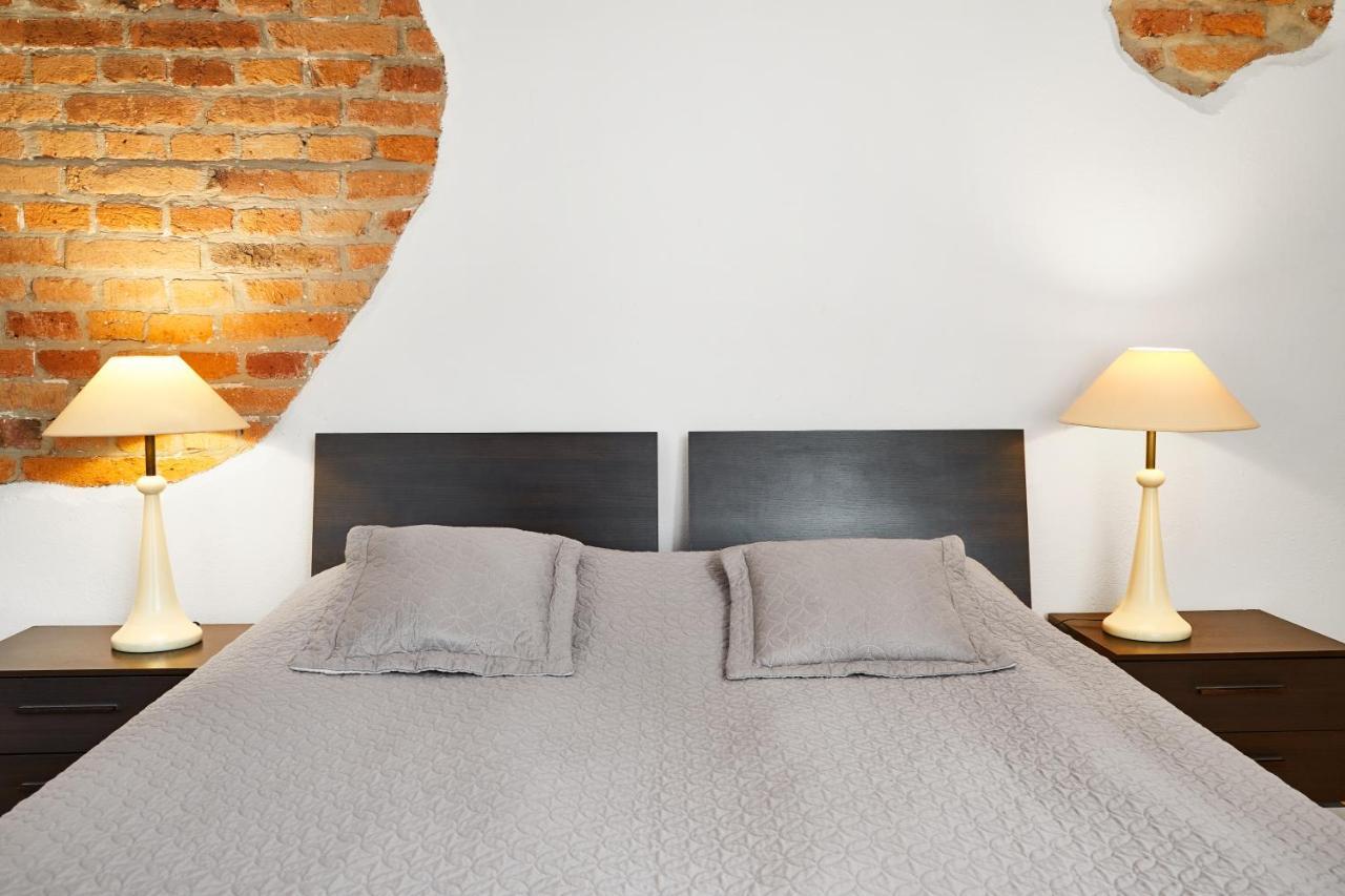Krakow For You Main Square Apartments 3*