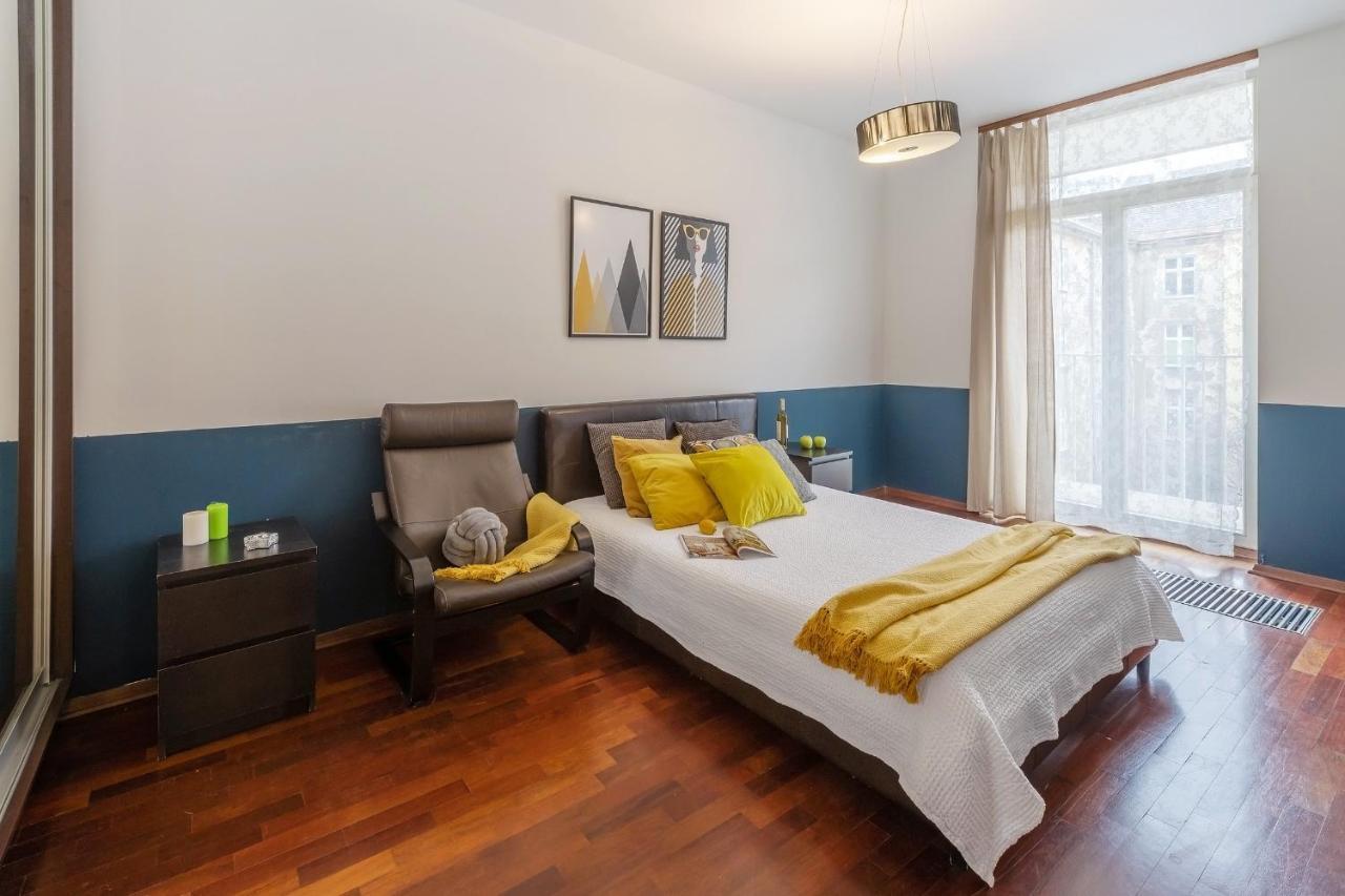 Centre Apartments-old Town Apartment