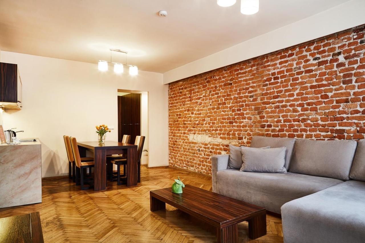 Krakow For You Main Square Apartments 3*