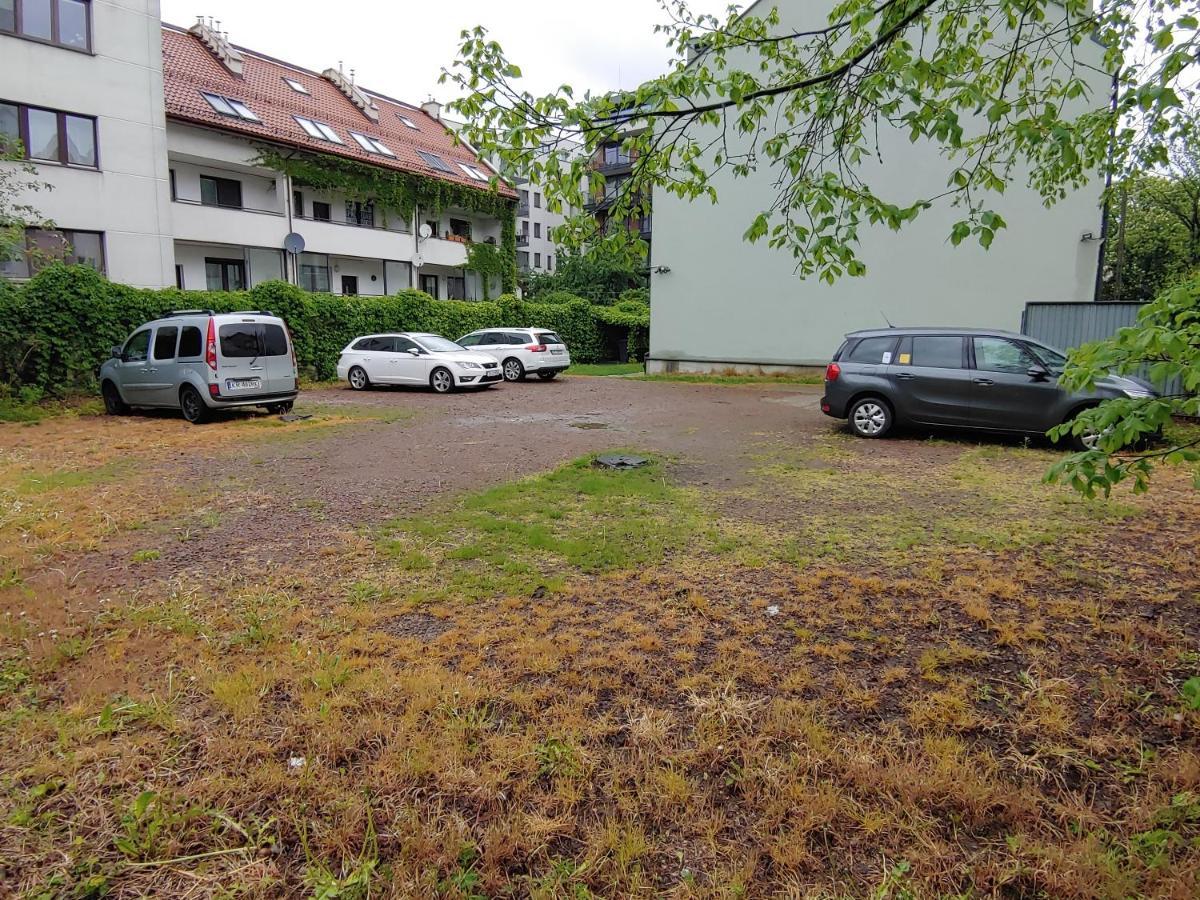 999 Aparthostel Hostel