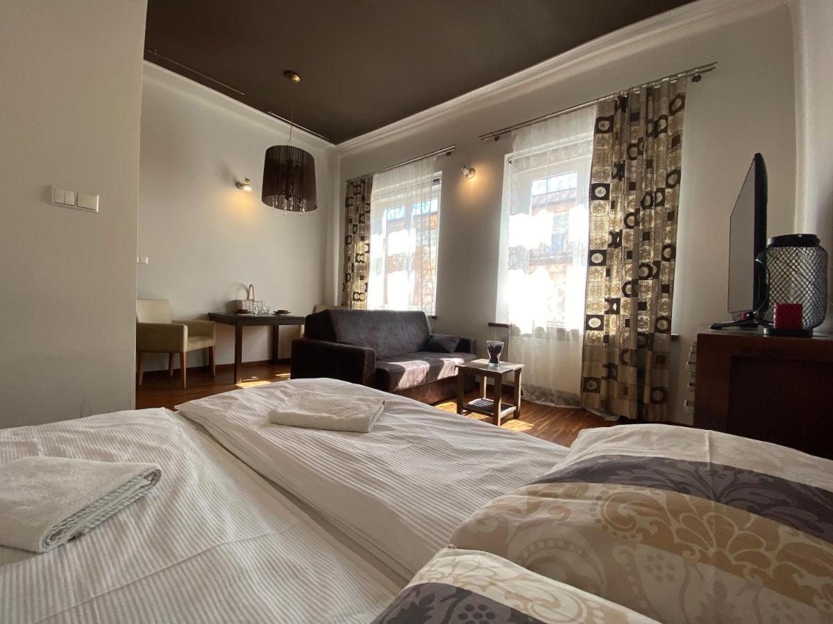P&j Florianska Appartement *