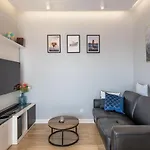 Athome Suites