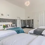 Little Britain Aparthotel Sauna&Daily Spa Hen&Stag Do