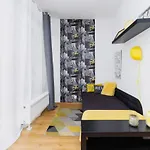 Studio Prądnik Biały Kraków by Renters