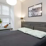 Luxury Apartment At The Main Square