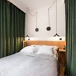 Park Lane Apartment Lea