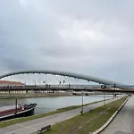 Jana 3 Apartments
