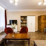 Vintage Poselska Apartment