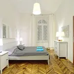 Apartment Next To The Main Square