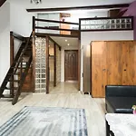 Gorgeous Loft In Perfect Location!