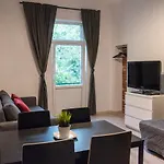 Old Cracow Apartment Mazowiecka 11