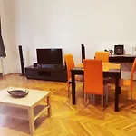 Central Krak Apartments