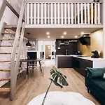 Native Apartments Paulinska 20