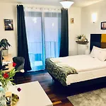 Voyage City Apartments