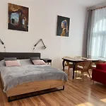 Józefa Street Apartment