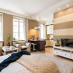 Rotunda Studio By Loft Affair