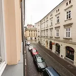 Vintage Poselska 15 Apartment