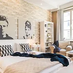 Rotunda Studio By Loft Affair