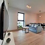 Mogilska Apartments Near Tauron Arena Krakow