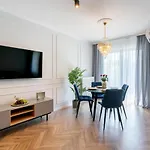 Exclusive Gold Apartment