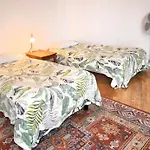 Tenement Apartment 90m2 City Center