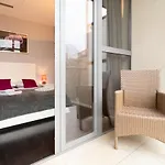 Secret Charm Fully Equipped Apt With Balcony