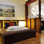 Florianska Apartment