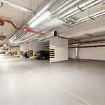 W Parku Lotników Apartments Tauron Arena by Renters