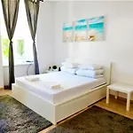 Bright Josefa Apartments For Two