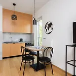 Apartments Nearto Main Railway Station