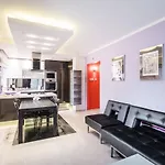 Tyniecka Deluxe Apartment WAWELOFTS
